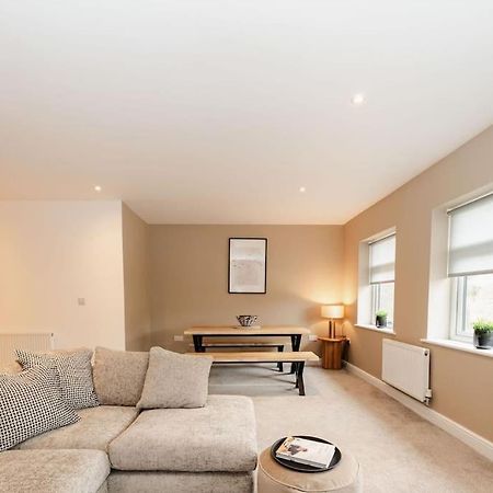 Boutique Apartment - Mazerystays Exley Luaran gambar