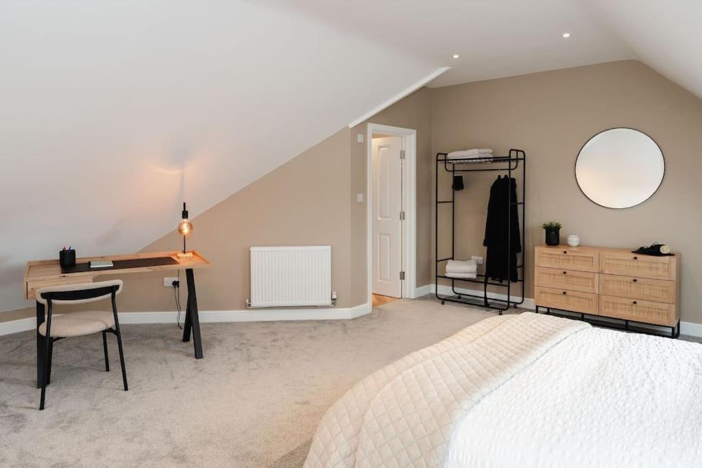 Boutique Apartment - Mazerystays Exley Luaran gambar